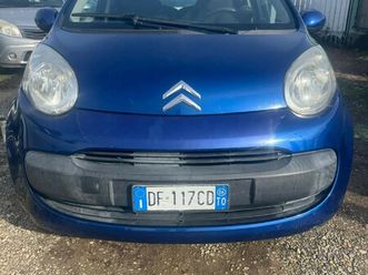 meccanica ok qualche segno su carrozzeria ok neo patentati