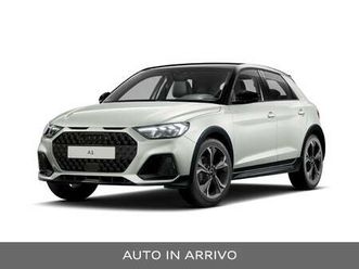 allstreet 30tfsi 116cv s tronic identity contrast