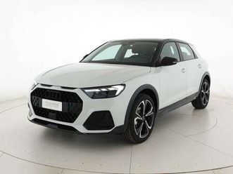 allstreet 35tfsi 150cv s tronic identity contrast