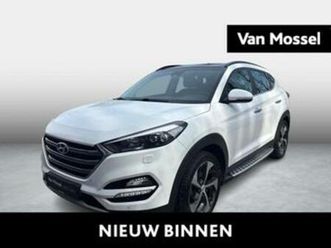 ② hyundai tucson executive manueel — hyundai — 2ememain