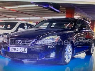 250 automático luxury multimedia 153 kw (208 cv)