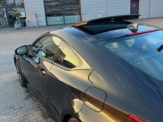 lexus rc 300h f sport black edition – 2018 – toit ouvrant – très propre